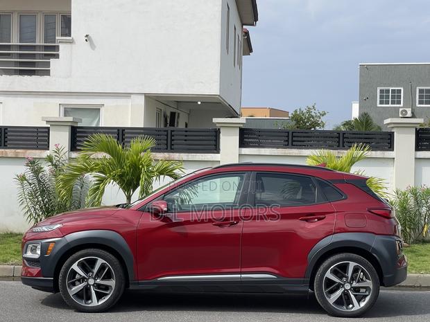 Hyundai Kona Limited 2021 Red