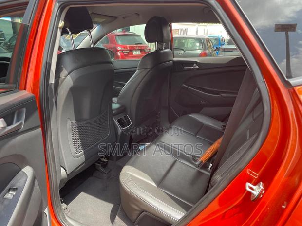 Hyundai Tucson SE AWD 2018 Red