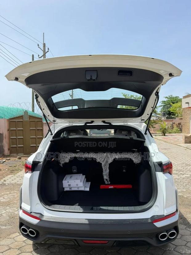 New Geely Coolray 2025 White