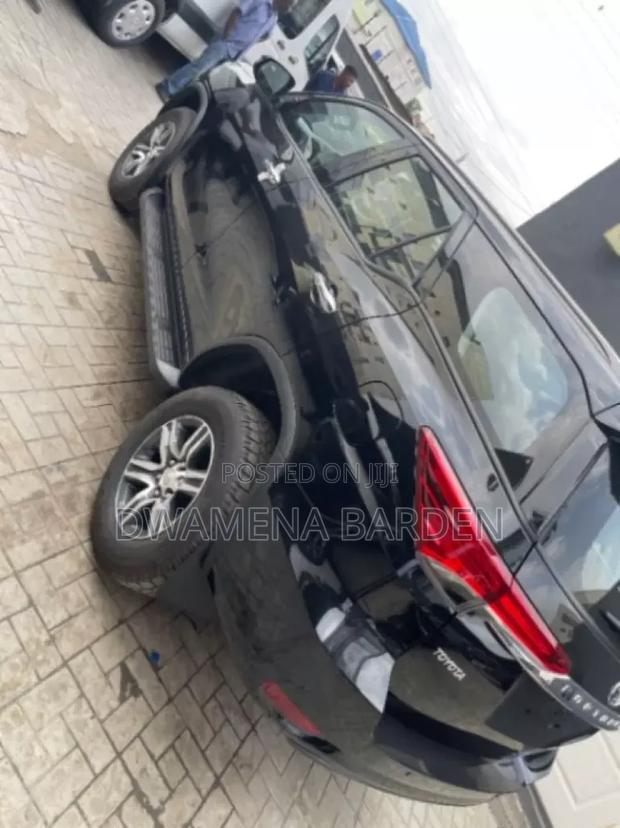 New Toyota Fortuner 2025 Black