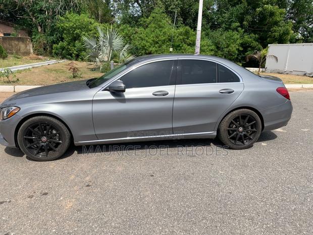 Mercedes-Benz C300 2016 Silver