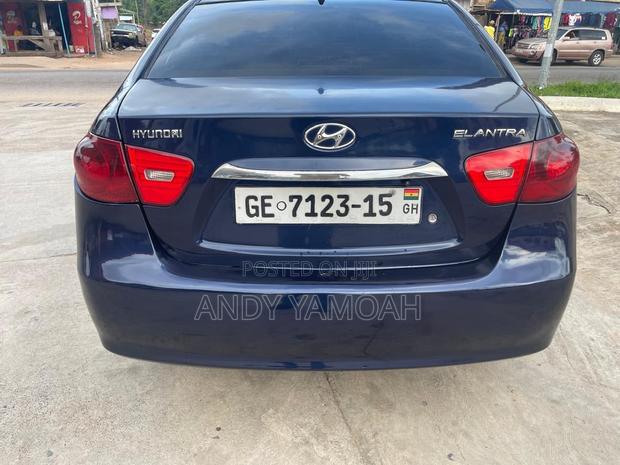 Hyundai Elantra 2010 Blue
