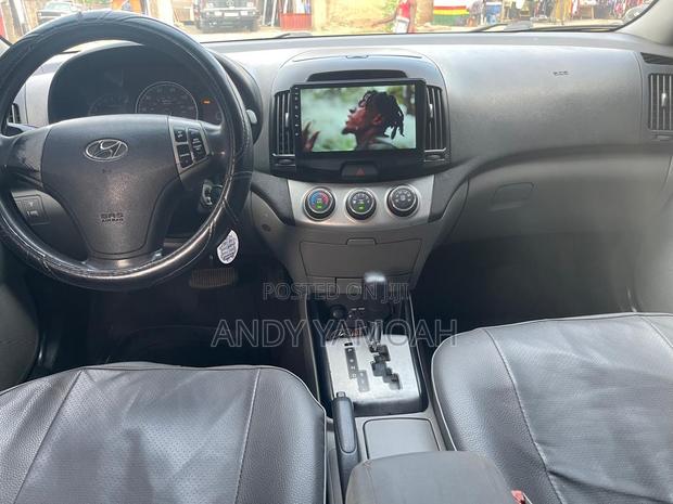 Hyundai Elantra 2010 Blue