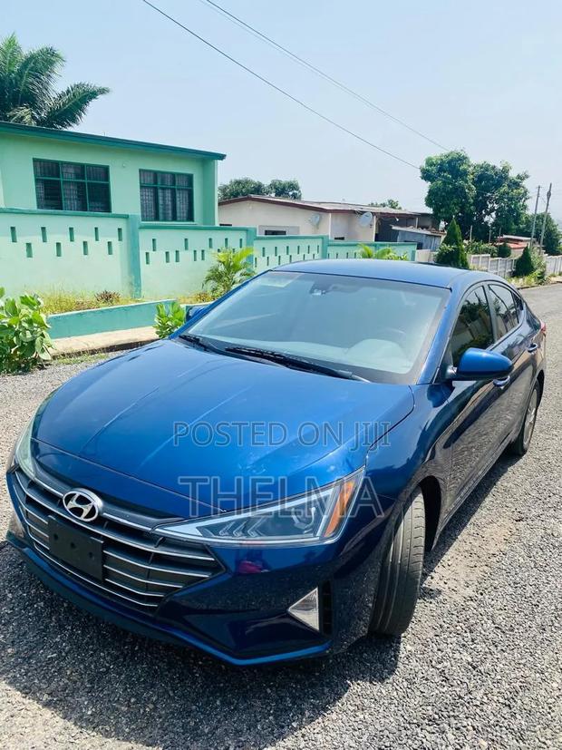 Hyundai Elantra SEL 2020 Blue