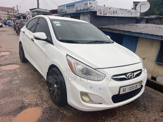 Hyundai Accent GLS 2013 White