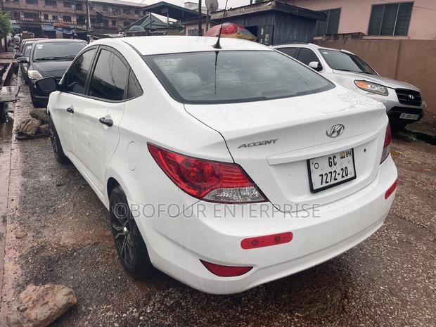 Hyundai Accent GLS 2013 White