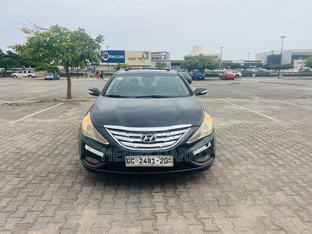 Hyundai Sonata 2013 Black