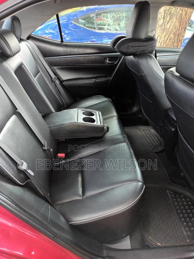 Toyota Corolla 2016 Red