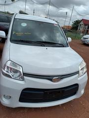 Toyota Sienta 1.5 AWD 2013 White for sale