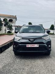 Toyota RAV4 XLE 4dr SUV AWD (2.5L 4cyl 6A) 2015 Gray for sale
