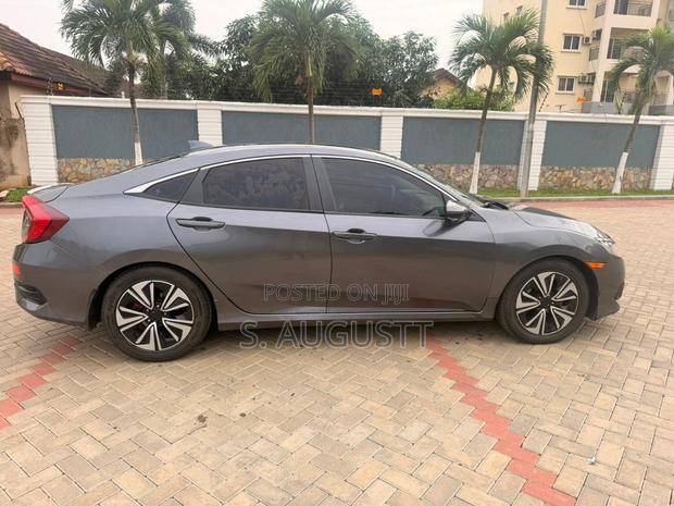 Honda Civic EX-T Sedan 2018 Gray