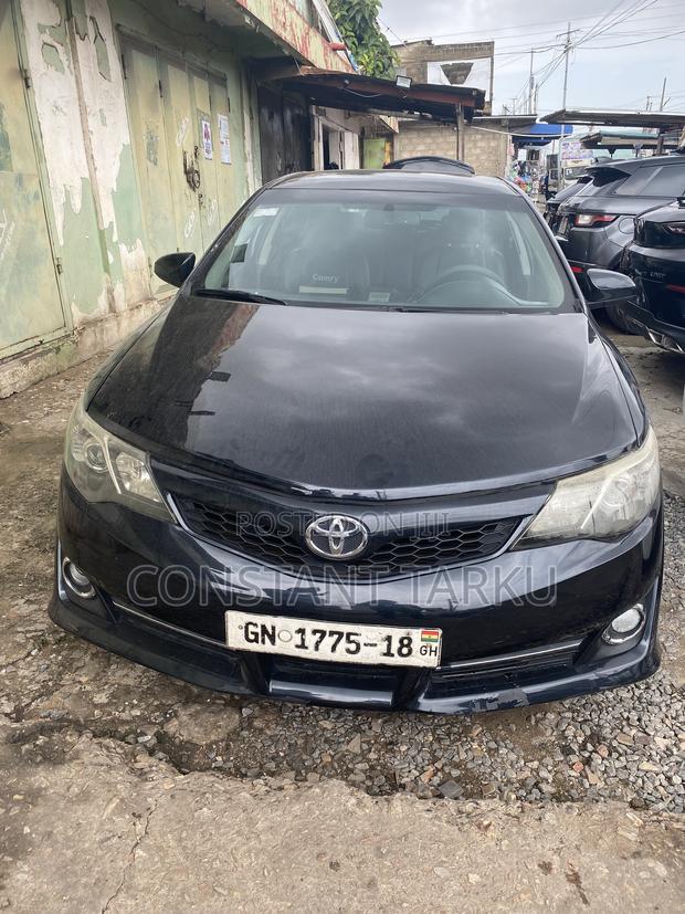 Toyota Camry SE 4dr Sedan (2.5L 4cyl 6A) 2014 Black