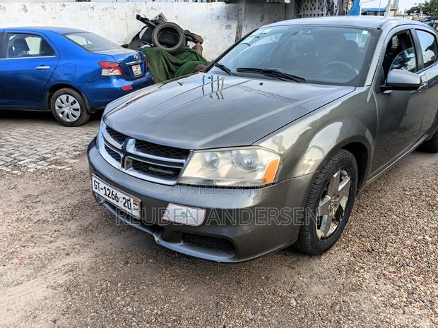 Dodge Avenger SE 2012 Gray