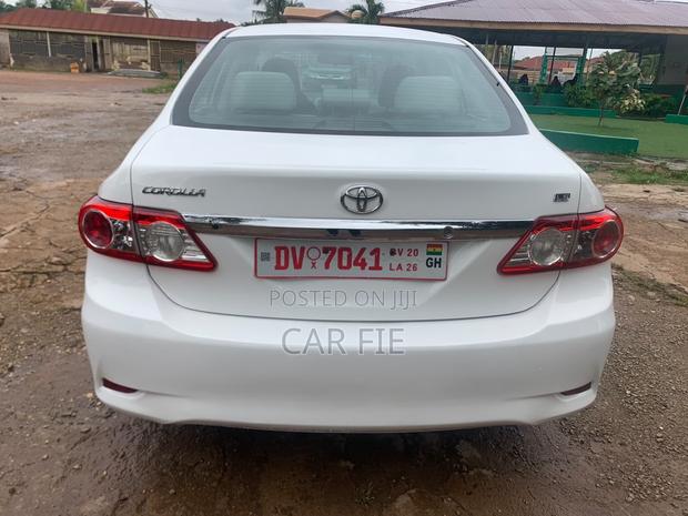 Toyota Corolla L 4dr Sedan (1.8L 4cyl 5M) 2012 White
