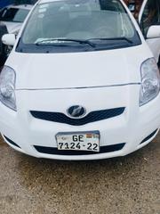 Toyota Vitz 2010 White for sale