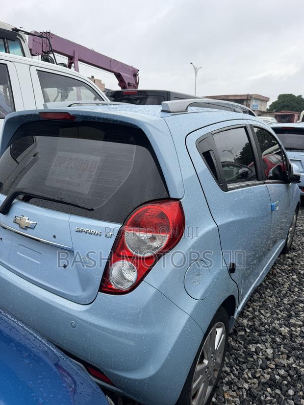 Chevrolet Spark 2014 Blue