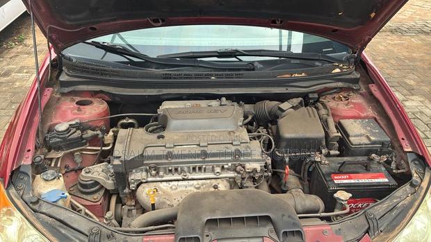 Hyundai Elantra SE 2010 Red