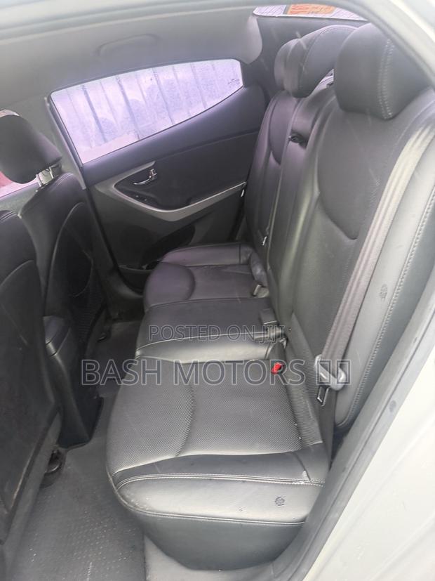 Hyundai Avante 2014 Silver