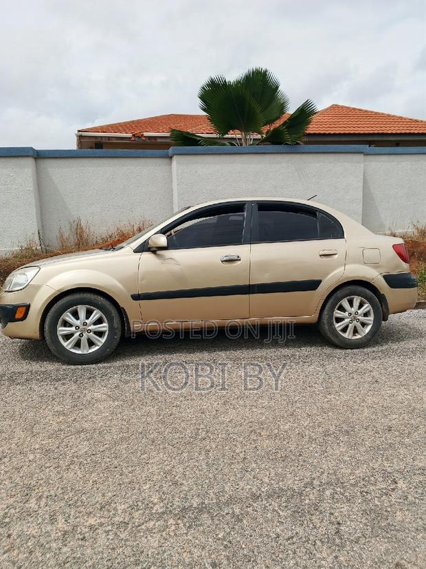 Kia Rio LX 4dr Sedan (1.6L 4cyl 4A) 2010 Beige
