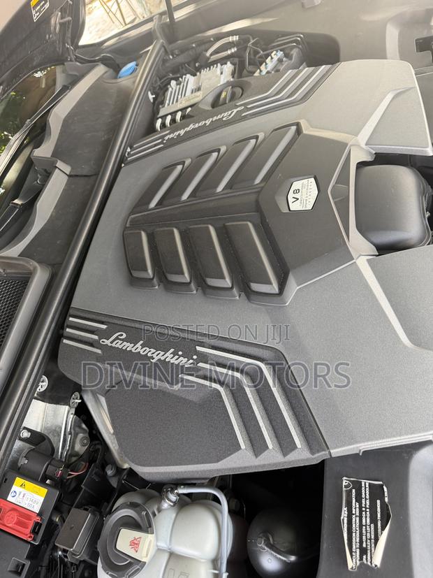 Lamborghini Urus Base 4dr AWD 2020 Green