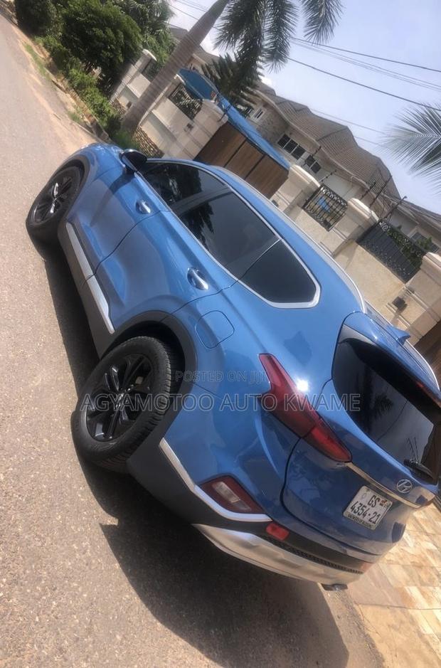 Hyundai Santa Fe Limited 2.0T FWD 2019 Blue