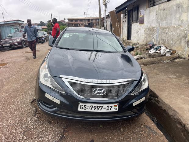 Hyundai Accent GLS Automatic 2012 Gray