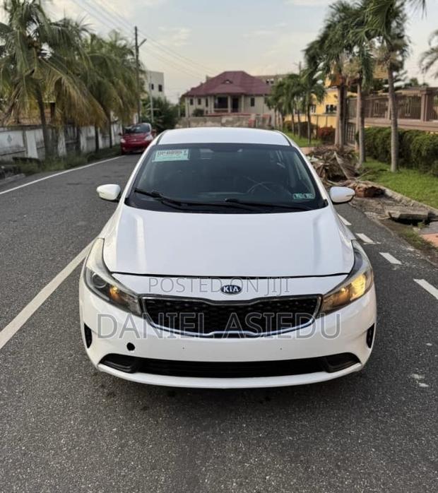 Kia Forte EX Sedan 2017 White