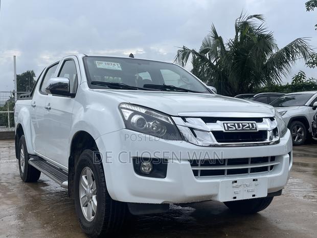 Isuzu D-MAX 2017 White