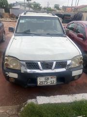 Nissan Hardbody 2010 White for sale
