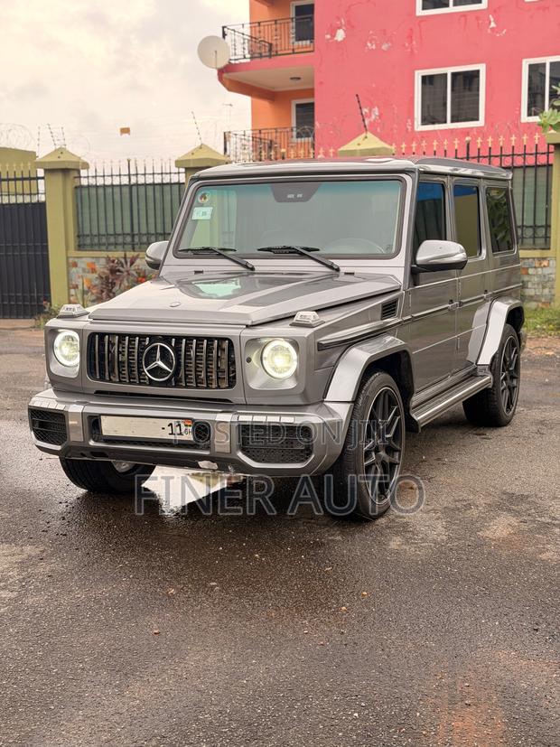 Mercedes-Benz G-Class 2011 Silver