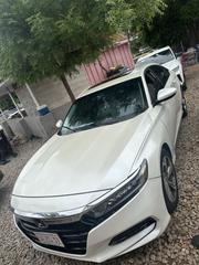 Honda Accord EX-L 2.0T 2018 White for sale