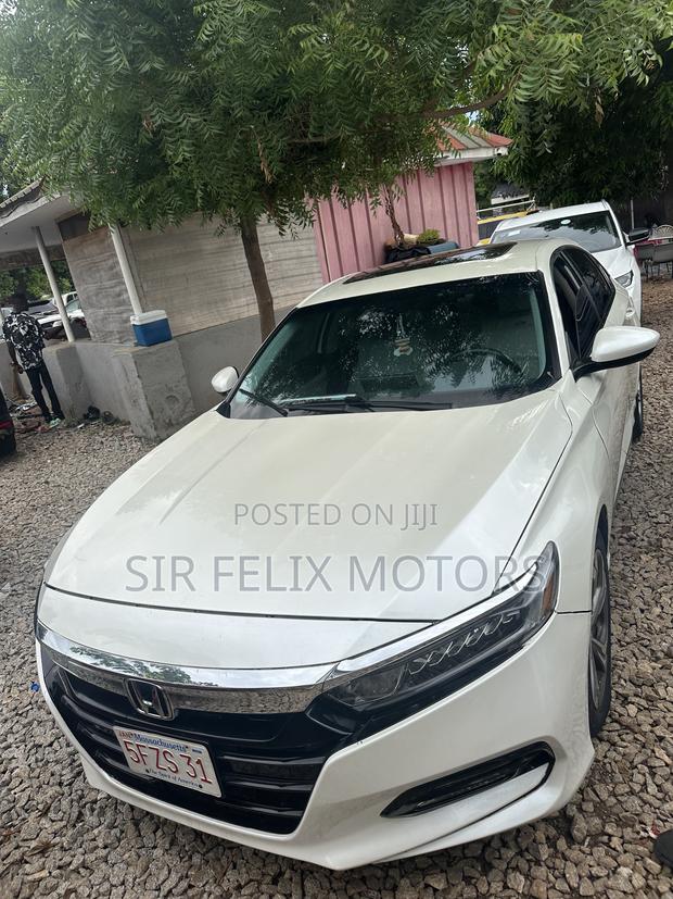 Honda Accord EX-L 2.0T 2018 White