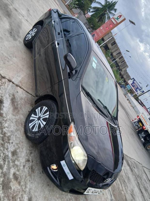 Toyota Corolla LE 4dr Sedan (1.8L 4cyl 4A) 2010 Black