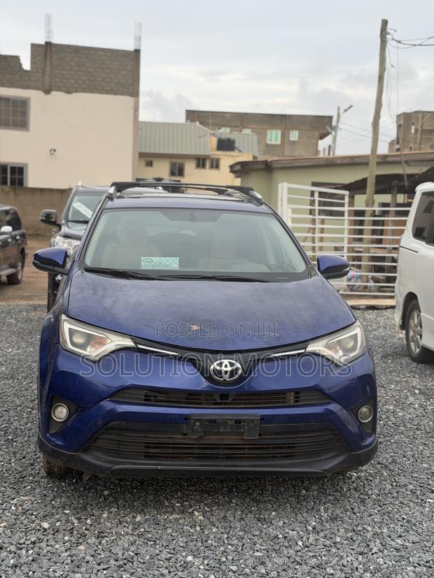 Toyota RAV4 2014 Blue