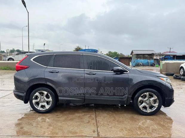 Honda CR-V 2019 Gray