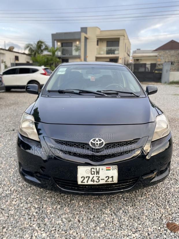 Toyota Belta 2013 Black