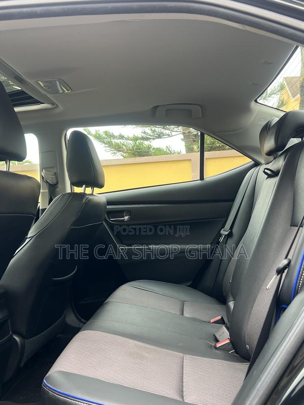 Toyota Corolla XSE (1.8L 4cyl 2A) 2019 Black