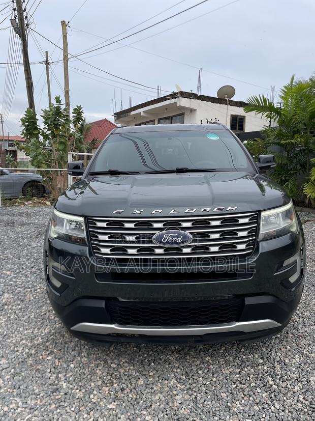 Ford Explorer 2016 Green