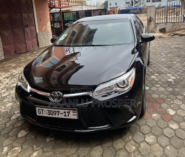 Toyota Camry 2016 Black