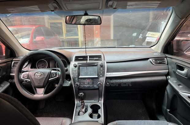 Toyota Camry 2016 Black