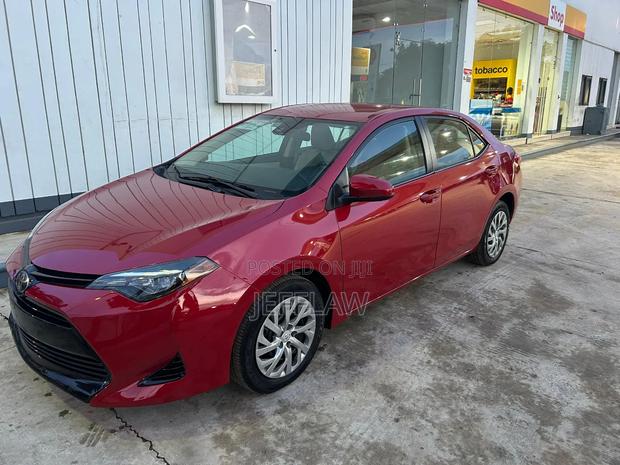 Toyota Corolla 2019 Red