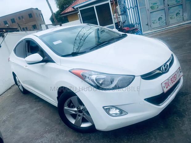 Hyundai Elantra GLS Sedan FWD (1.8L 4cyl 6A) 2013 White