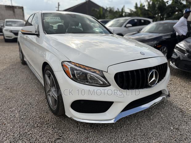 Mercedes-Benz C300 Sport 4Matic Sedan AWD (2.0L 4cyll 7A) 2016 White