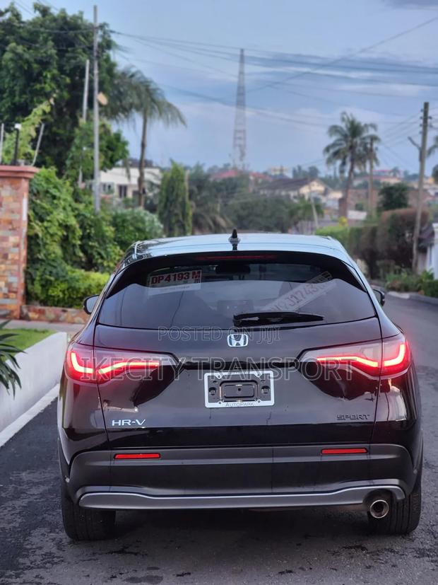 Honda HR-V Sport 2WD CVT w/o BSI 2024 Black