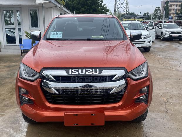 Isuzu D-MAX 2021 Orange