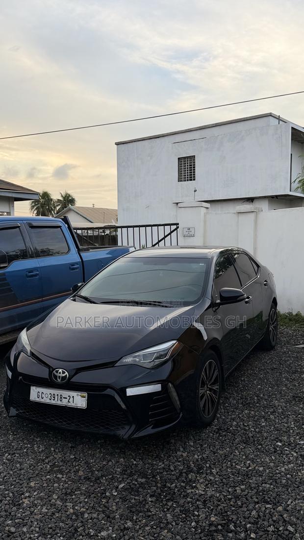 Toyota Corolla LE Eco 4dr Sedan (1.8L 4cyl CVT) 2016 Black