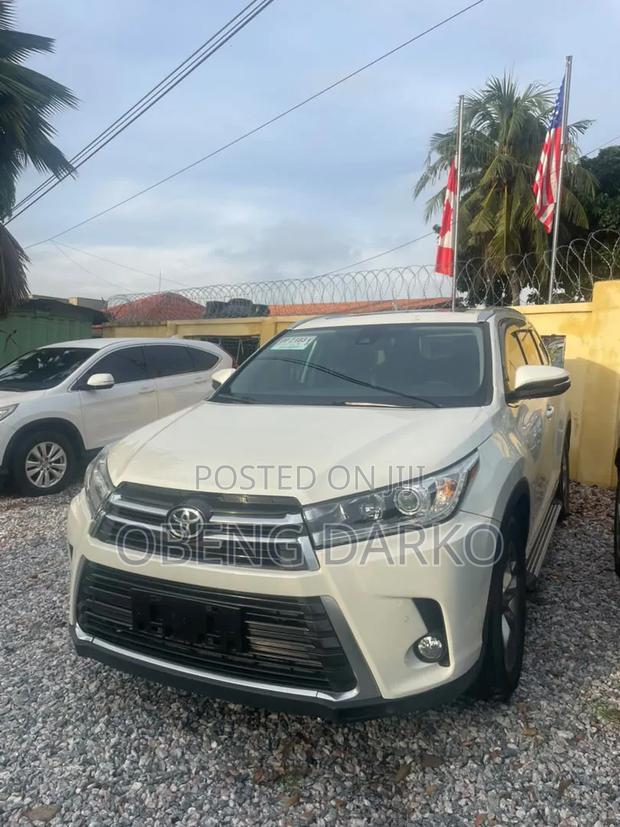 Toyota Highlander XLE 2019 White