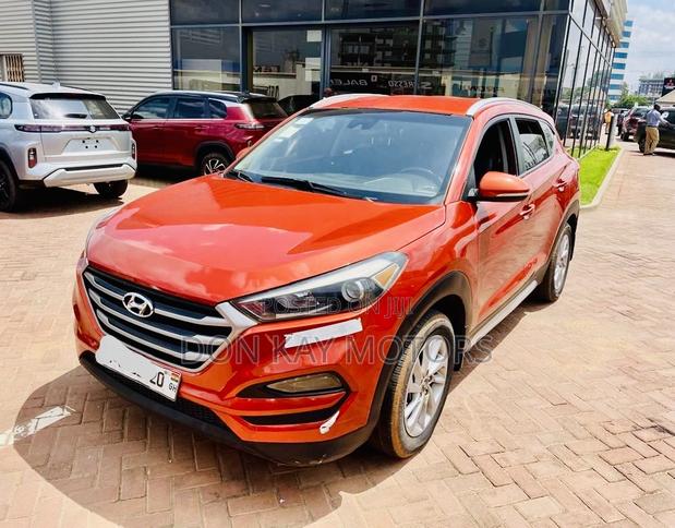 Hyundai Tucson SE AWD 2018 Red
