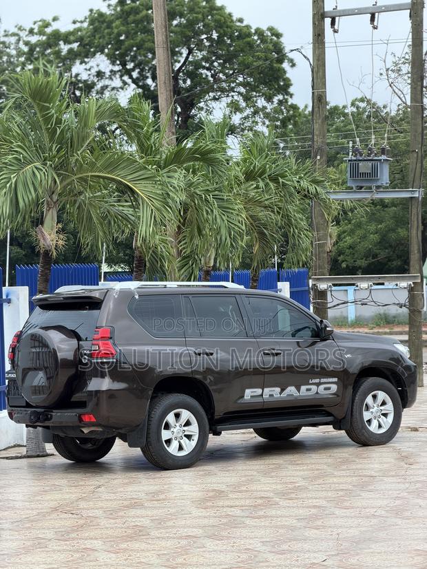 Toyota Land Cruiser 2019