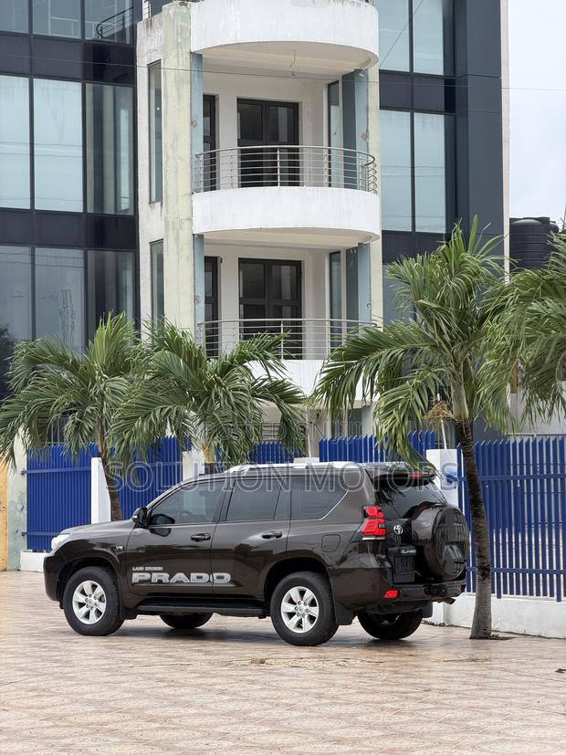 Toyota Land Cruiser 2019